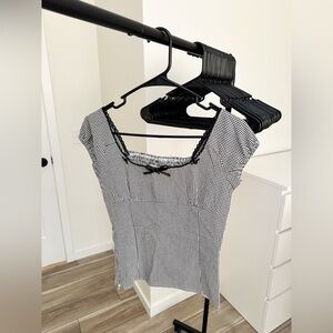 Cottage Black and White Gingham Cap Sleeve Bow Top
